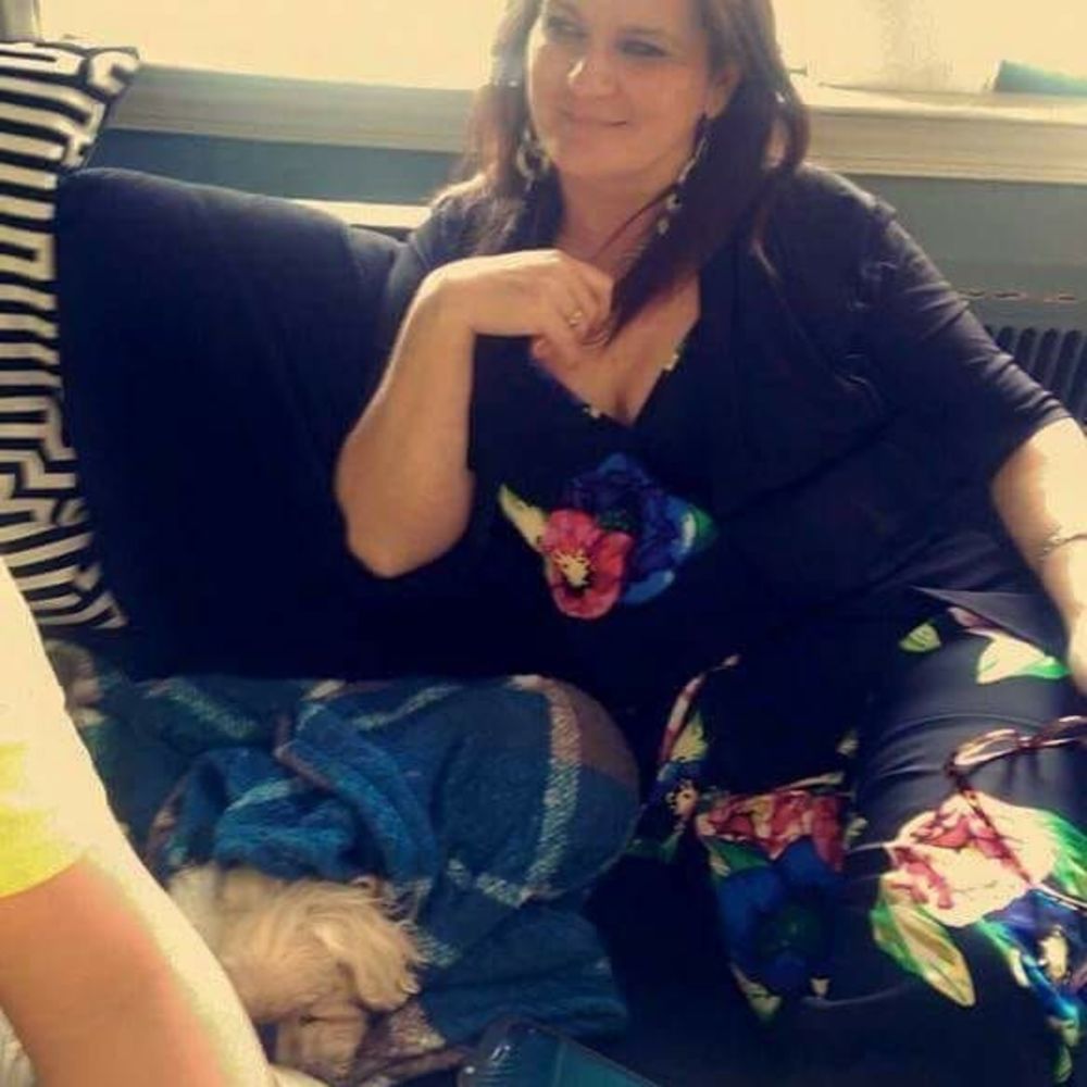 Meet your Posher, Julie